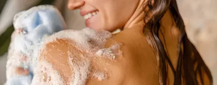 淋浴和浴时的护肤