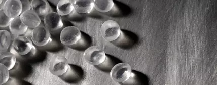 乙烯丙烯二烯三元共聚物 (EPDM)